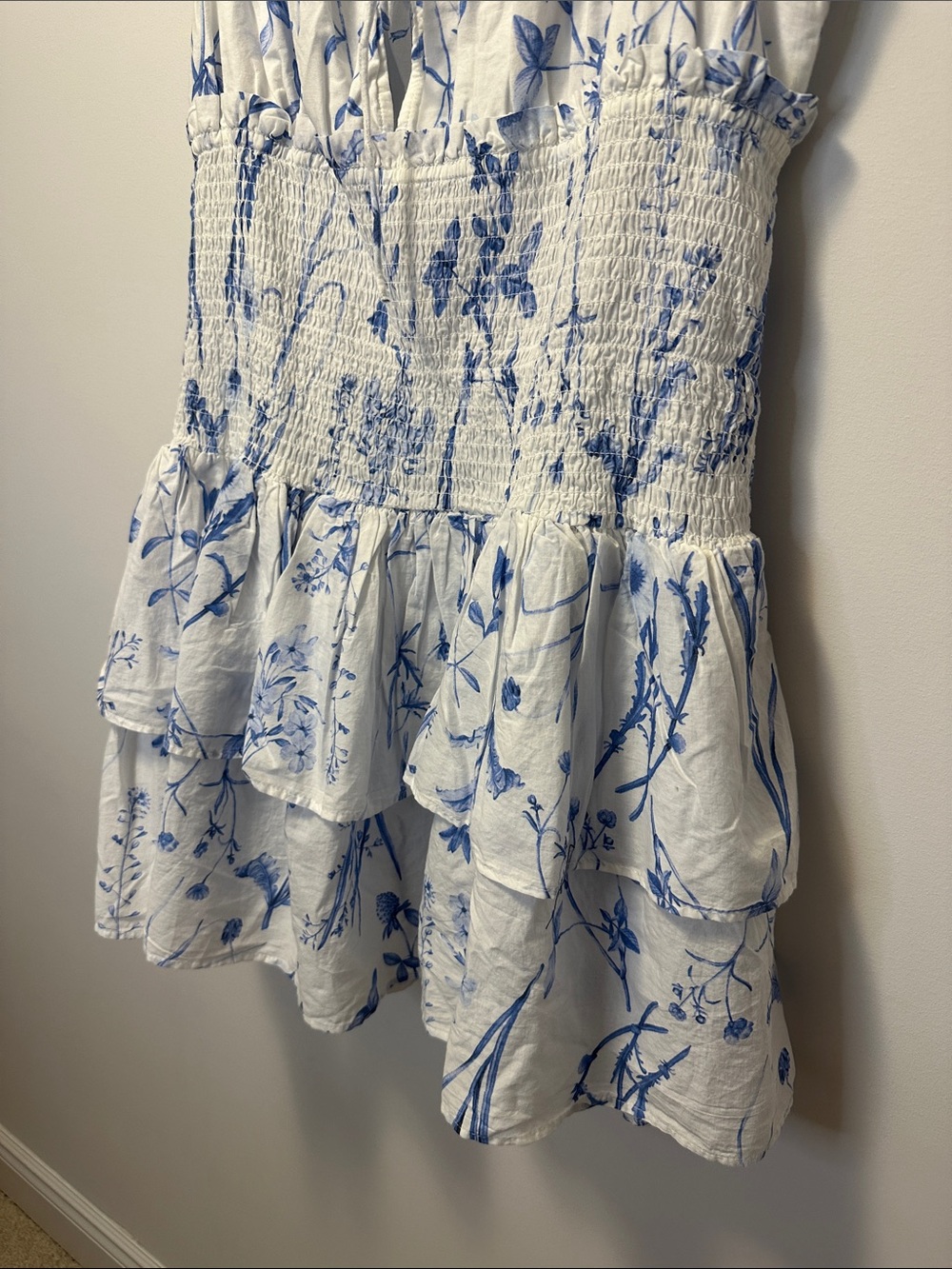 H&M Ruffle Tiered Skirt White Mini Dress with Blue Floral Print - Picture 11 of 12